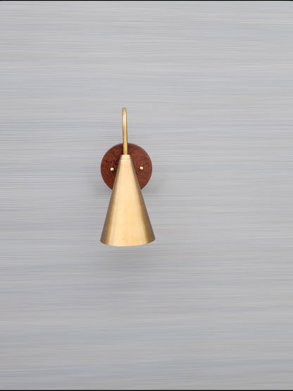 Mid Century Modern Brass Wall Lamp for Luxurious Ambiance with wooden canopy