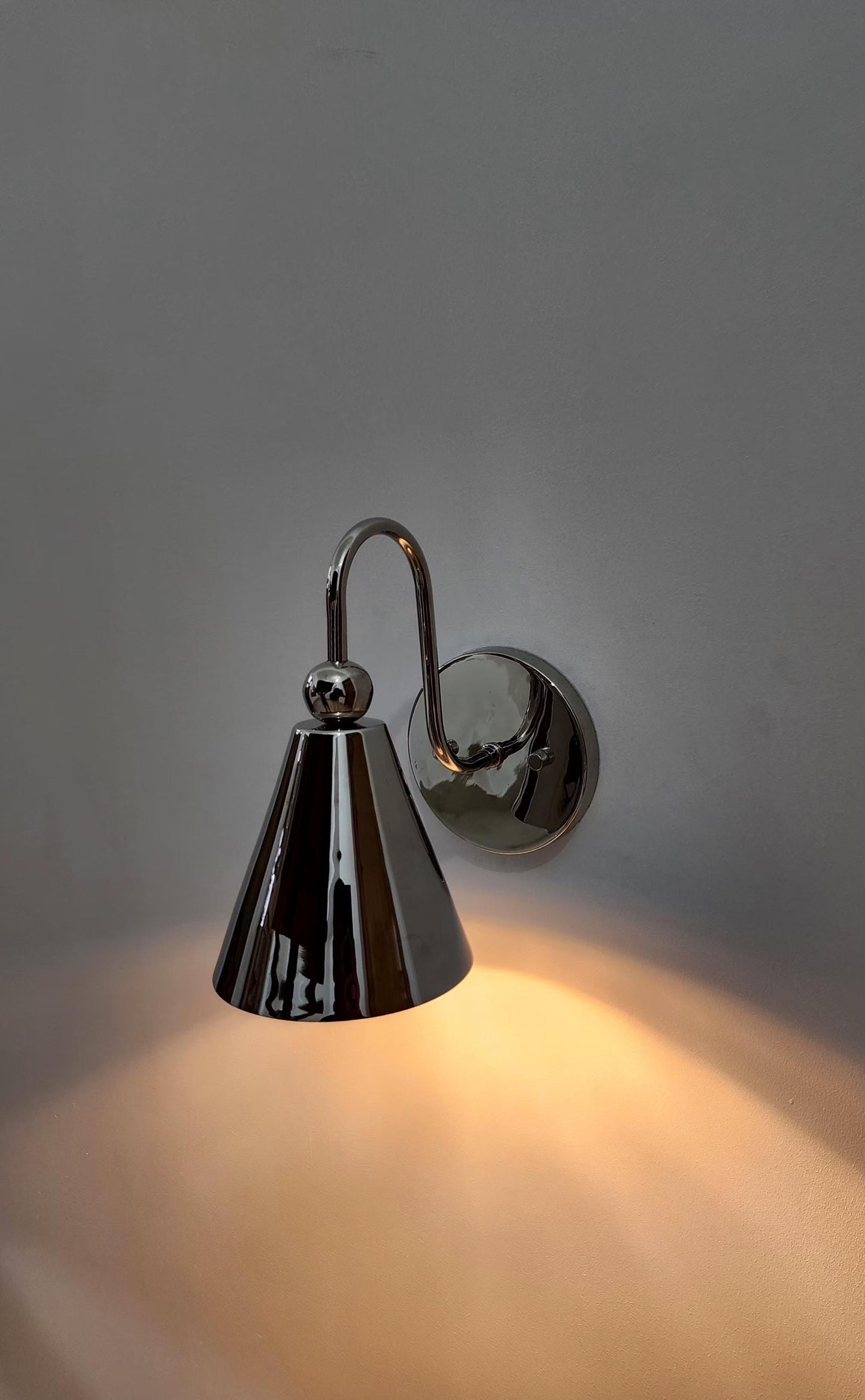 Handcrafted Mid-Century Brass Wall Sconce - Sputnik Starburst Light