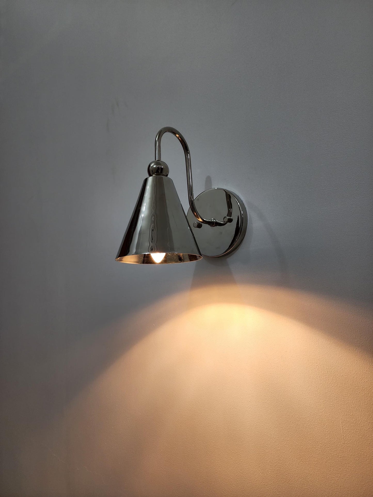 Handcrafted Mid-Century Brass Wall Sconce - Sputnik Starburst Light